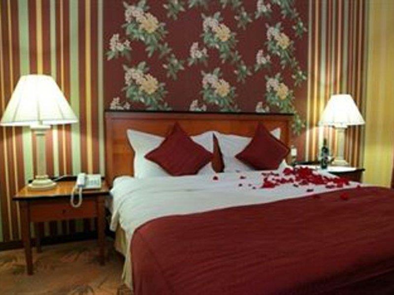Grand Hotel Europe Baku Szoba fotó