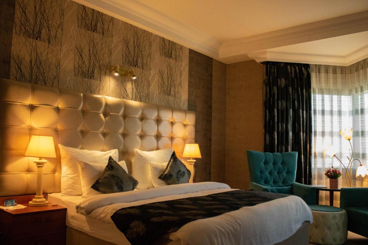 Grand Hotel Europe Baku Kültér fotó
