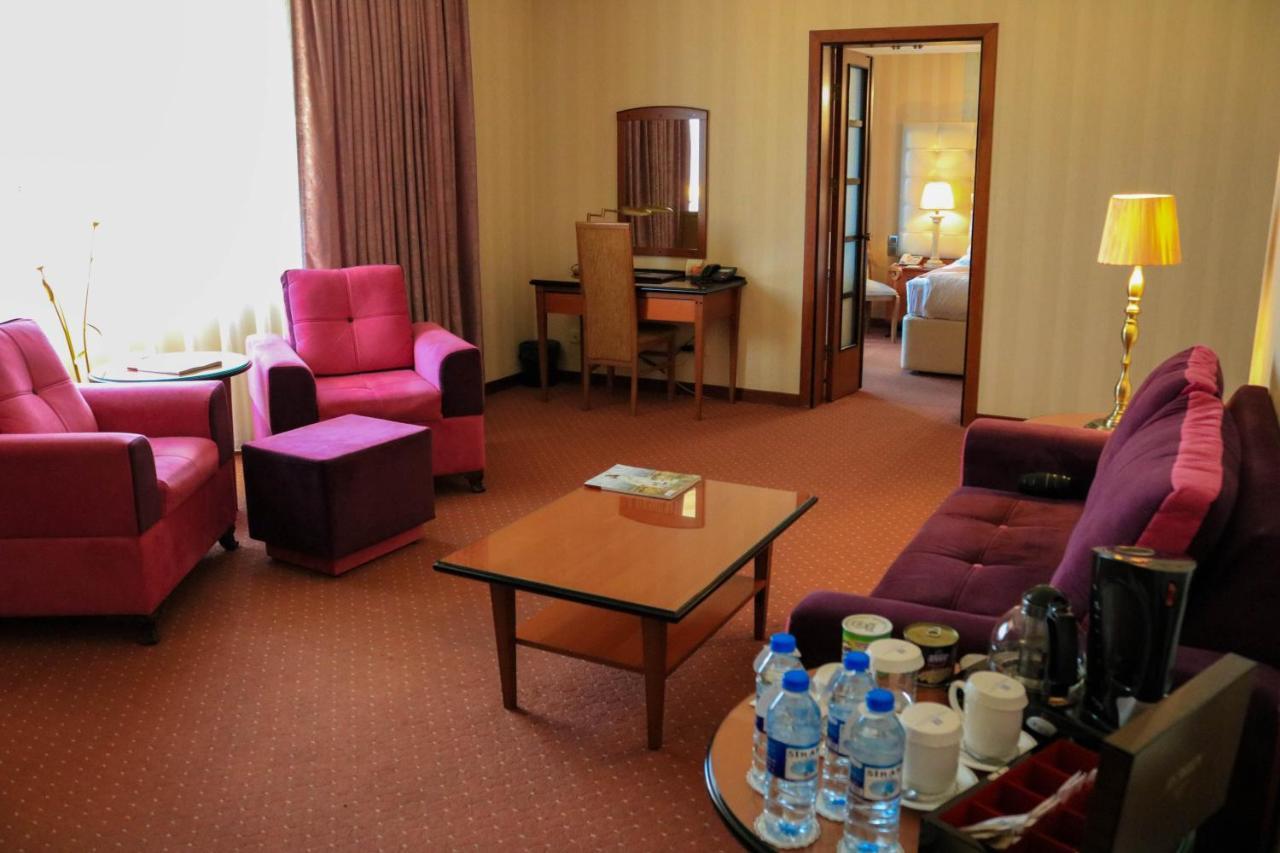Grand Hotel Europe Baku Kültér fotó