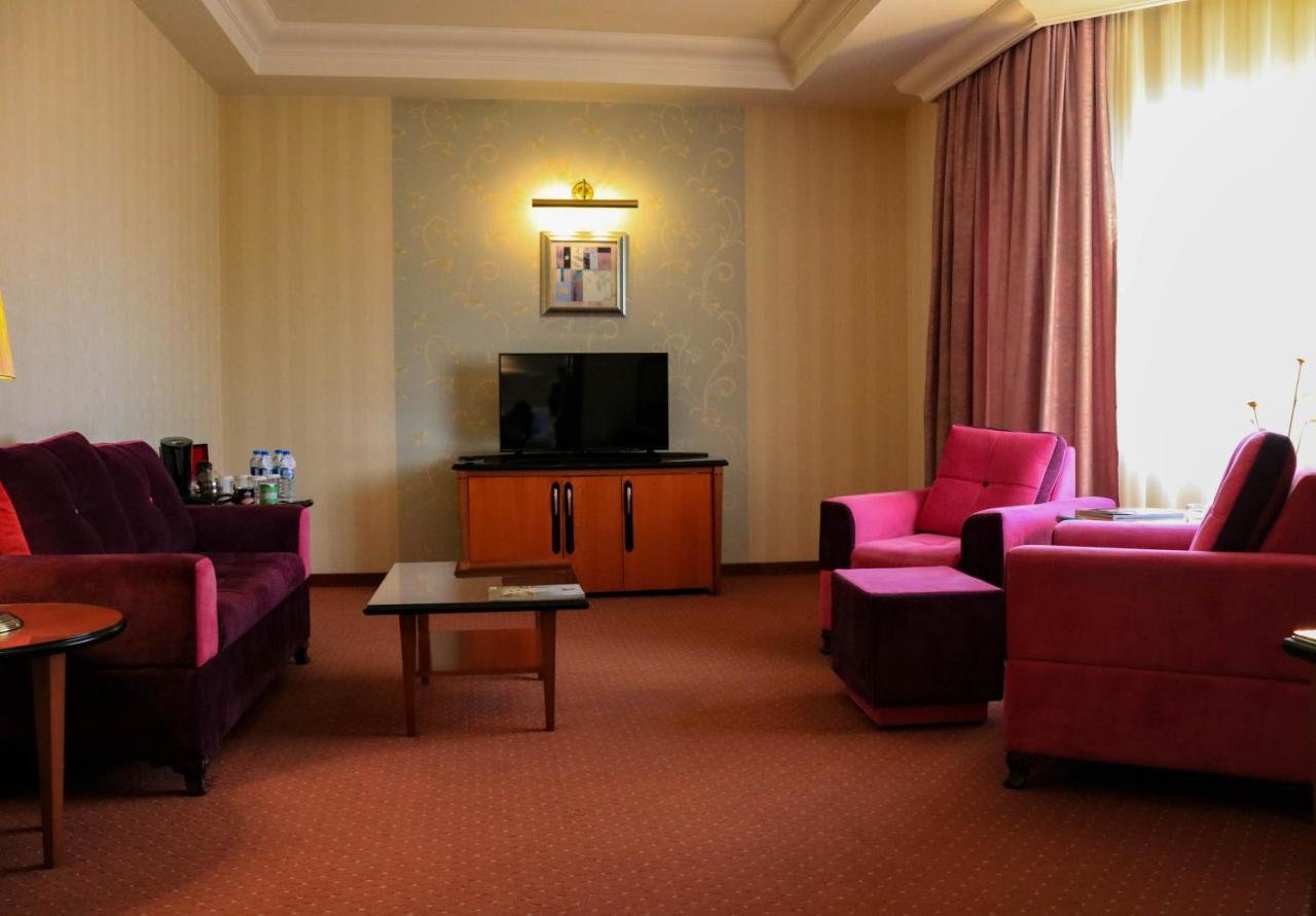 Grand Hotel Europe Baku Kültér fotó